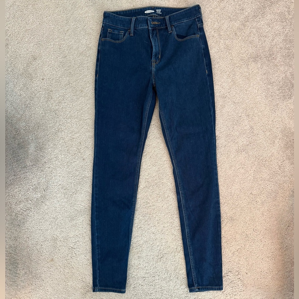 Old Navy Rockstar Super Skinny Jeans